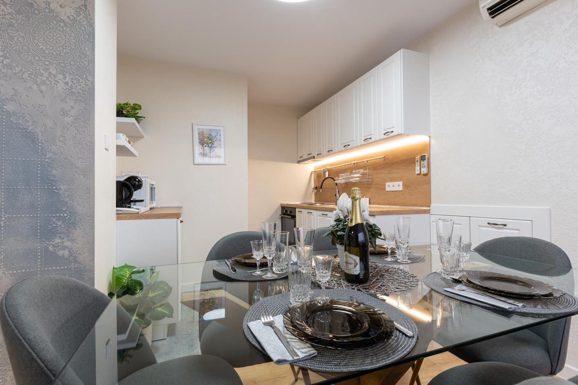 Guest House Divna Veliko Tŭrnovo Eksteriør bilde