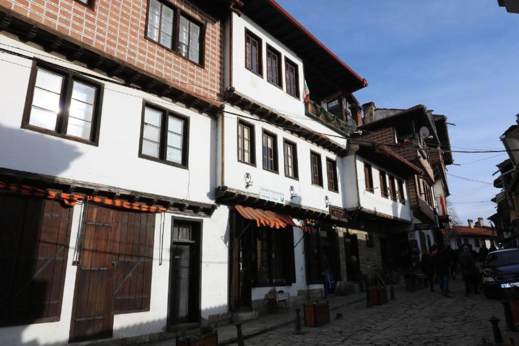 Guest House Divna Veliko Tŭrnovo Eksteriør bilde